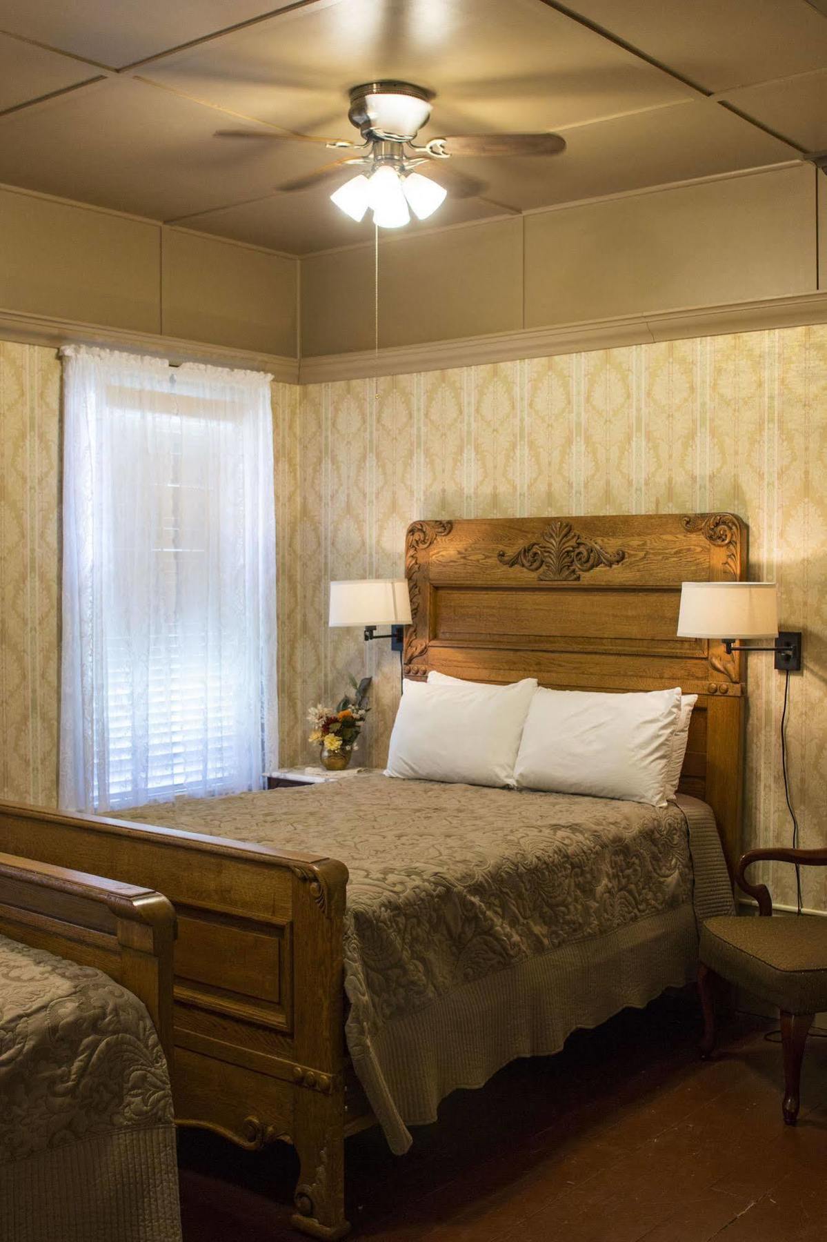 Fairweather Inn Virginia City 외부 사진